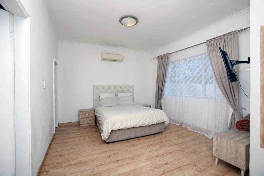 3 Bedroom Property for Sale in Claremont Western Cape